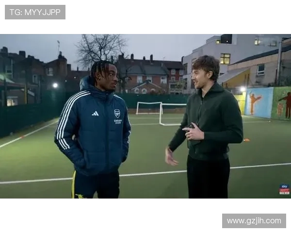 马杜埃凯 GQ 大片曝光！切尔西边锋化身巴黎世家型男(2)